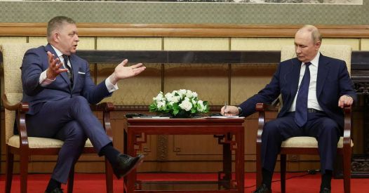 Putin incontra Fico a Pechino: la sintesi delle principali dichiarazioni
