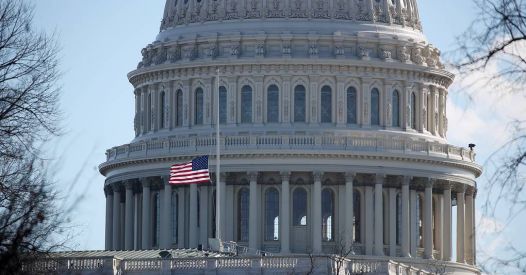 Crisi di governo USA: l'amministrazione Trump e il blocco degli stipendi arretrati