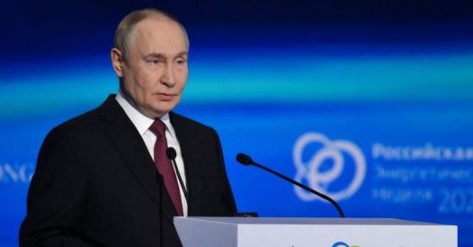 Rusija obtožuje MI6 načrtovanja terorističnih dejanj, Fico ponovno na strani Putina, Sirija pa želi redefinirati odnose z Rusijo