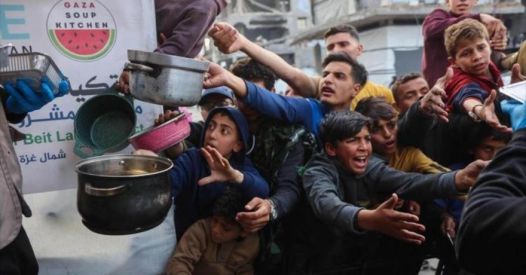 Funzionario di Gaza in sciopero della fame contro l'uso del cibo come arma da parte di Israele