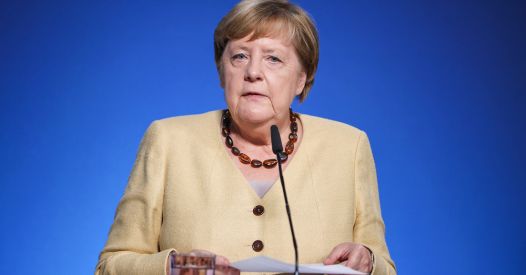 Merkel accusa Polonia e stati baltici per il conflitto in Ucraina