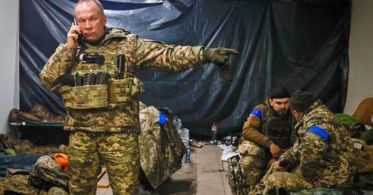 Il capo militare di Kiev ammette che la situazione sul campo di battaglia è “difficile”