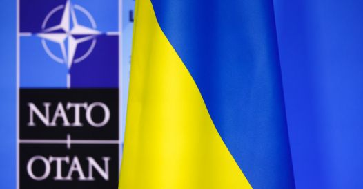 Sondaggio: la fiducia degli ucraini nella NATO sta crollando