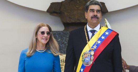 Ameriške posebne enote zajele venezuelskega predsednika Madura