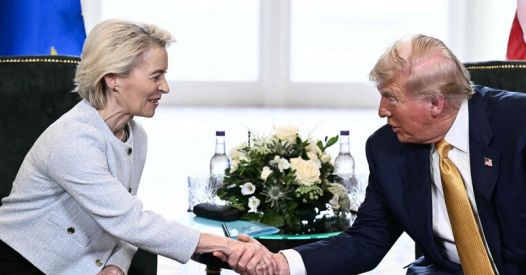 Trump strappa all’UE apertura dei mercati, ma i 600 miliardi di investimenti sono un bluff