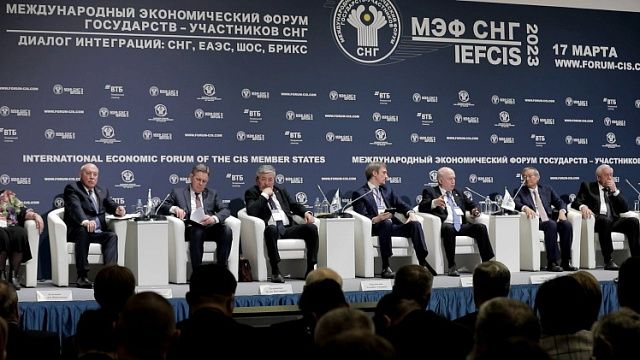 CSI, UEEA, SCO e BRICS dialogano a Mosca per un "processo di integrazione"  - MONDO MULTIPOLARE - L'Antidiplomatico