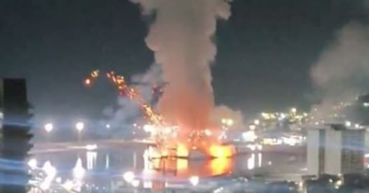 Alessandro Di Battista - In Venezuela non c'è un aggressore e un aggredito?