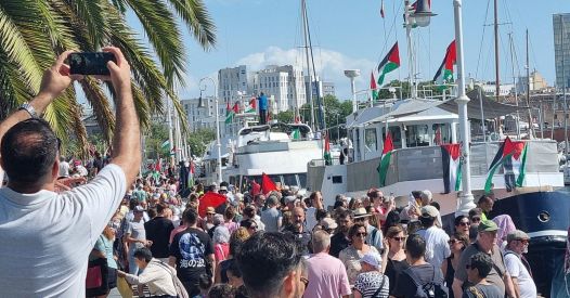 UN MARE DI IPOCRISIA