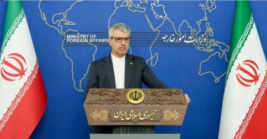 Iran grozi z izstopom iz sporazuma o neširjenju jedrskega orožja in napoveduje nov protokol z IAEA