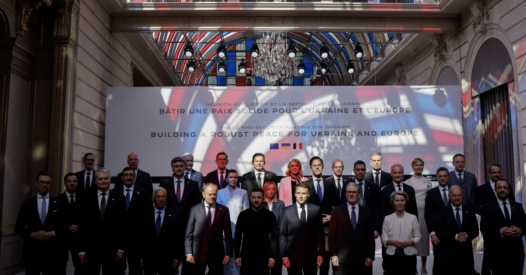 La “tavola rotonda” dei volenterosi ha scelto la guerra