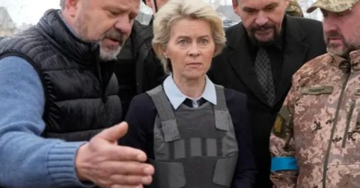 Vincenzo Costa - Verso la guerra