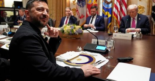 WSJ: Trump ha illustrato a Zelensky le sue priorità per porre fine al conflitto ucraino