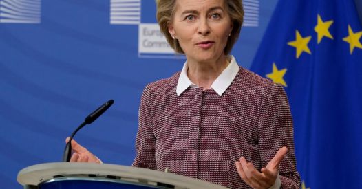 Evropa razkrita kot vazalno tržišče ZDA po novem trgovinskem sporazumu