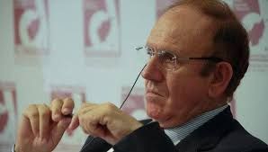 Dogovor o carinah med ZDA in EU, kljub pomislekom in kritikam