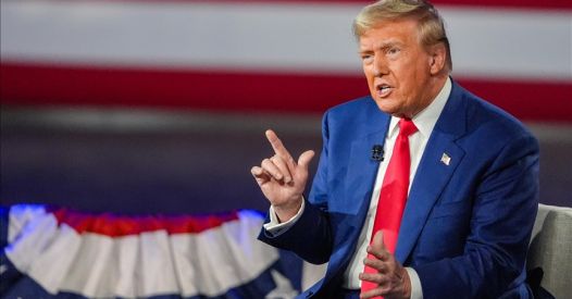 Politico: Il sostegno a Trump divide l'estrema destra europea