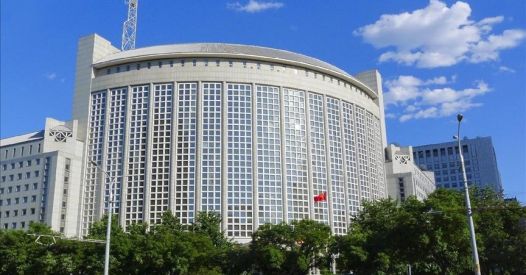 La Cina chiede un cessate il fuoco "permanente" a Gaza