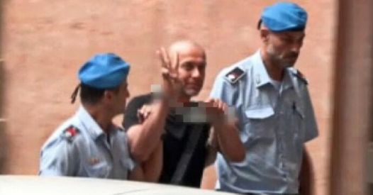 Francoski župan se upira sodni odločbi o odstranitvi propalestinske parole, medtem ko članki obravnavajo genocid v Gazi, vlogo kapitalizma in ukrajinsko povezavo s sabotažo Severnega toka